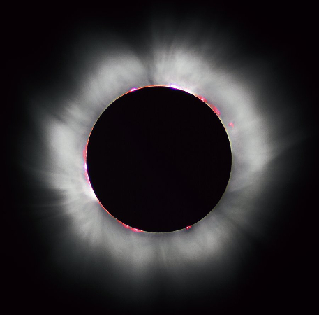 Solar eclipse 1999 Luc Viatour